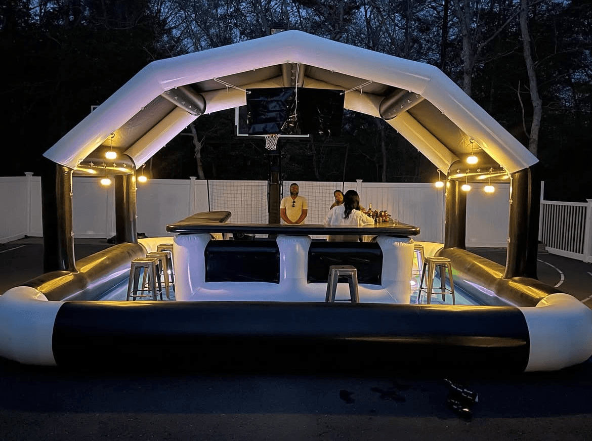 inflatable floating bar 6